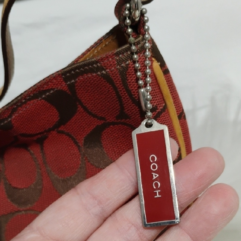 SALE! Coach Hamilton Y2K Red/Tan Hobo Signature Shoulder Bag - Picture 2 of 14